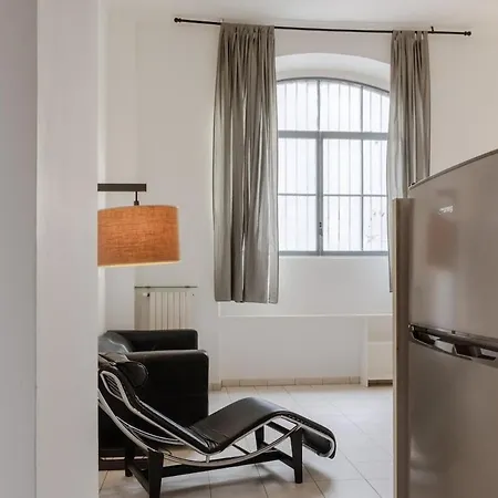 M28 Urban Loft Navigli * Milánó